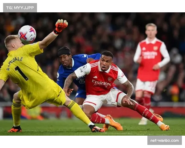 乔·科尔评切尔西现状：尚难匹敌阿森纳，周末对阵热刺需仰仗边锋发挥